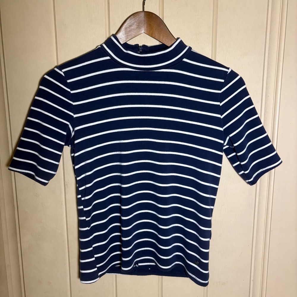 Vintage Abercrombie & Fitch Navy and White Striped Mock Neck Tee